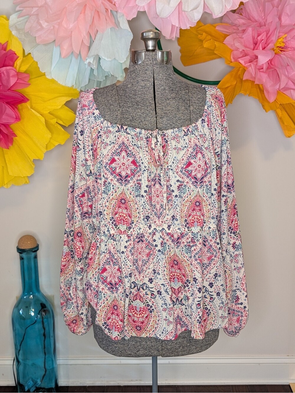 2170 - Torrid Women's Bohemian Print Peasant Blouse Size 2